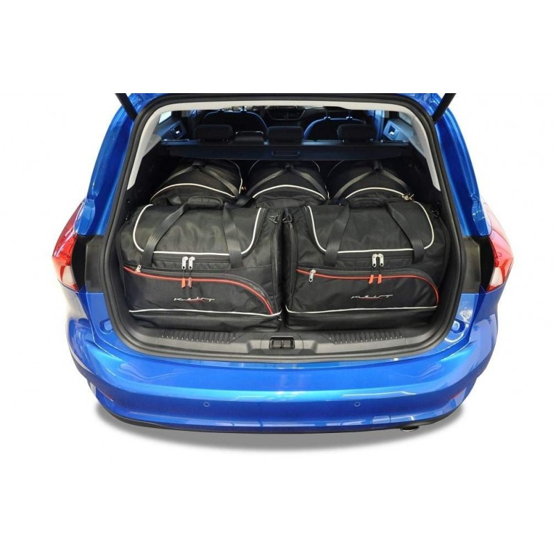 Maßgeschneiderter Kofferbausatz für Ford Focus MK4 touring (2018