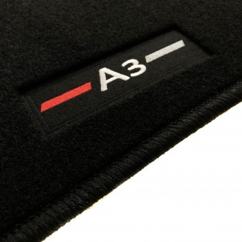 Fußmatten mit logo für Audi A3 8 Limousine MHEV Mild-Hybrid (2020-present)