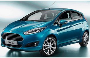 Fußmatten Ford Fiesta VII: gestickt aus Velours, personalisierbar