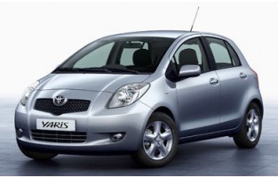 Gummi Automatten Toyota Yaris 3 oder 5 türer (2006 - 2011)