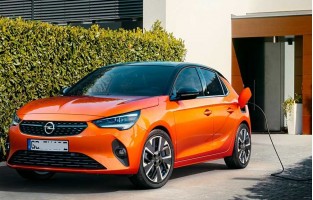 Graue Fußmatten Opel Corsa F-elektrisch