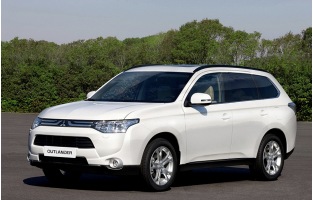Abdeckung zum Schutz des Autos Mitsubishi Outlander PHEV 2013 - 2018