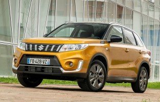 RHD Auto Fußmatten Set Anti-Rutsch Liner Fußraum Matten Fersenpolster  Fußmatte Für Suzuki Vitara Für Escudo LY 2019 2018 2017 2016 2015 Auto  Fußmatten (Color : 3) : : Auto & Motorrad